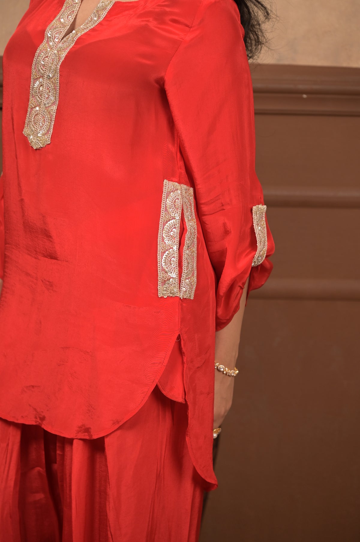 Roshhni Farshi Set – Red | Premium Viscose Crepe Ethnic Co-Ord Set
