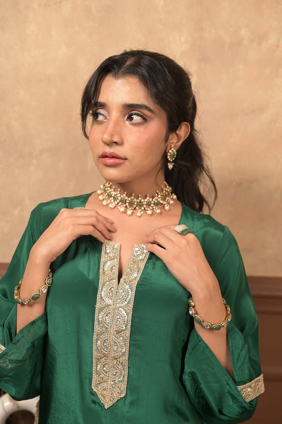 Roshhni Farshi Set – Emerald Green | Premium Viscose Crepe Ethnic Wear Set