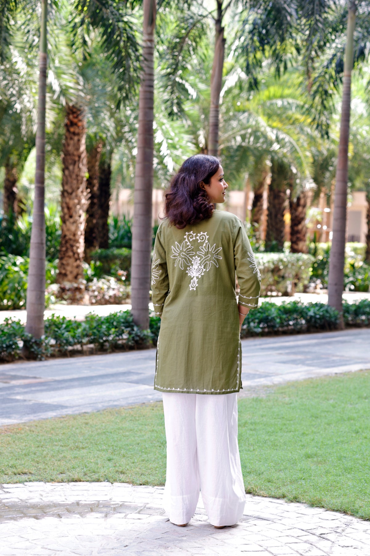 Olive Green Saavi Farshi Set