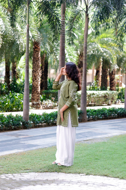 Olive Green Saavi Farshi Set