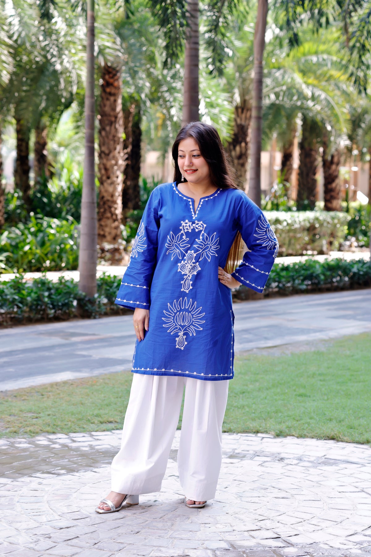 Blue Saavi Farshi Set